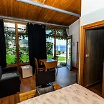 伊特萨索别墅 公寓式酒店 3*